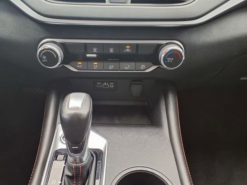 Used 2022 Nissan Altima 2.5 SR FWD image 25