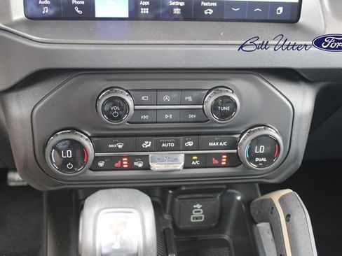 New 2026 Ford Bronco Badlands image 14