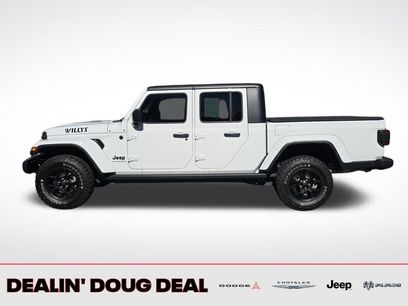 Used 2024 Jeep Gladiator Sport