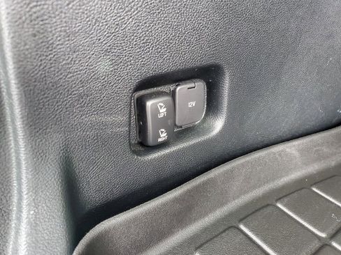 Used 2020 Ford Edge SEL w/ Convenience Package image 33