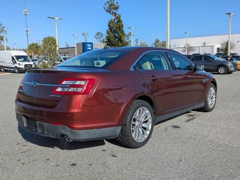 Used 2015 Ford Taurus Limited image 3