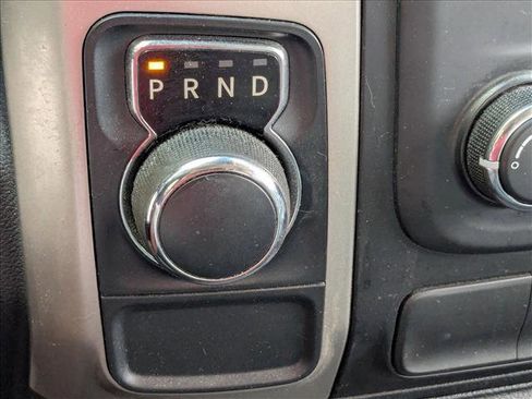 Used 2016 RAM 1500 Classic SLT image 12