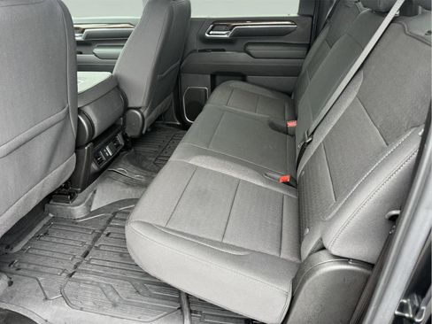 Used 2024 GMC Sierra 2500 SLE w/ SLE Value Package; image 15