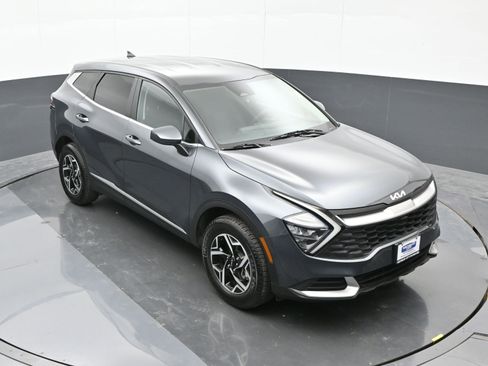 Used 2023 Kia Sportage LX image 29