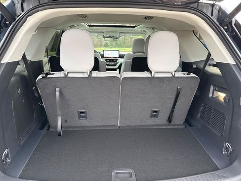 New 2026 Ford Explorer Active w/ Active Comfort Package AWD/4WD image 20