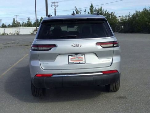 New 2025 Jeep Grand Cherokee L Limited w/ Luxury Tech Group II image 7