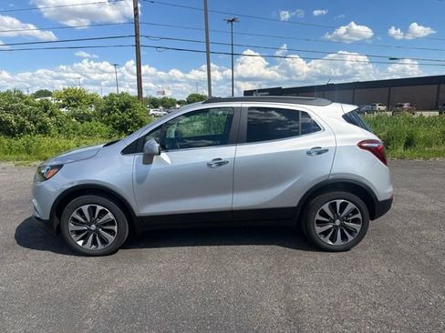 Used 2022 Buick Encore Preferred w/ Safety Package AWD/4WD image 2