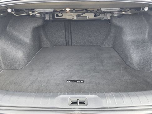 Used 2020 Nissan Altima 2.5 SV image 39