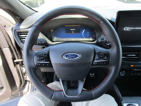 Used 2023 Ford Escape ST-Line Elite image 27