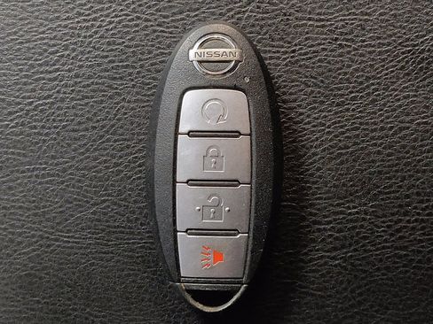 Used 2020 Nissan Pathfinder SV w/ Rock Creek Edition FWD image 32