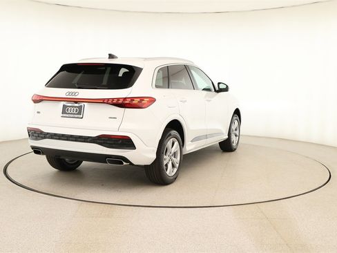 New 2025 Audi Q5 Premium image 6