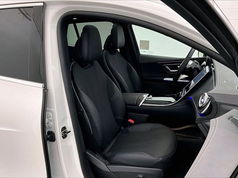 Used 2026 Mercedes-Benz EQE 320+ SUV image 6