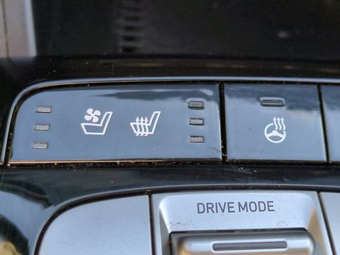 Certified 2024 Hyundai Tucson Limited image 24