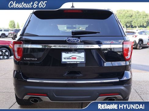Used 2018 Ford Explorer Limited FWD image 5