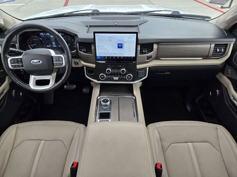 Used 2024 Ford Expedition Max Limited RWD image 17