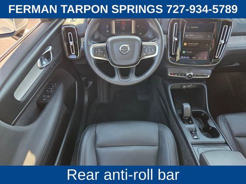 Certified 2025 Volvo XC40 B5 Core image 16