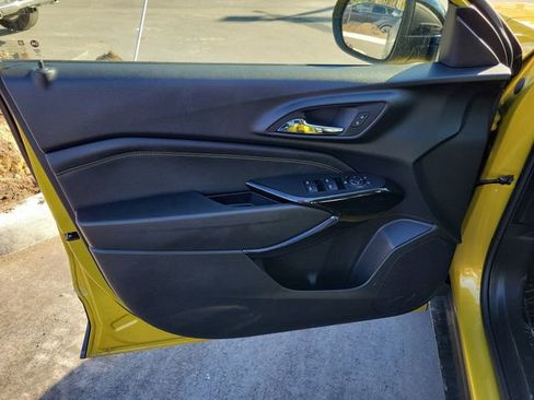 Used 2024 Chevrolet Trax ACTIV w/ Driver Confidence Package image 11