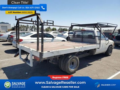 Used 1995 Nissan Pickup 2WD Regular Cab image 4