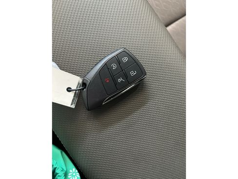 New 2026 Chevrolet Equinox LT w/ Convenience Package II FWD image 31