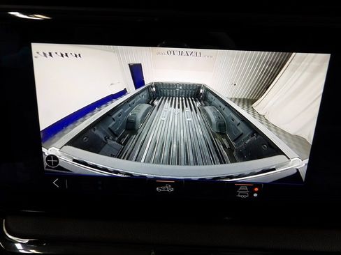 Used 2024 GMC Sierra 2500 AT4 w/ AT4 Premium Plus Package image 32