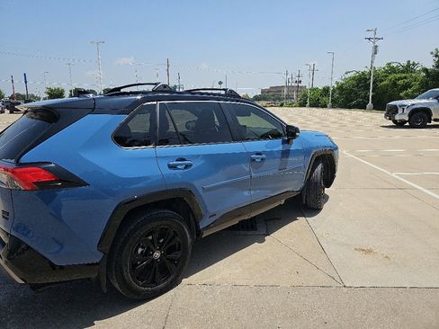 Used 2025 Toyota RAV4 XSE w/ Advanced Technology Package AWD/4WD image 3