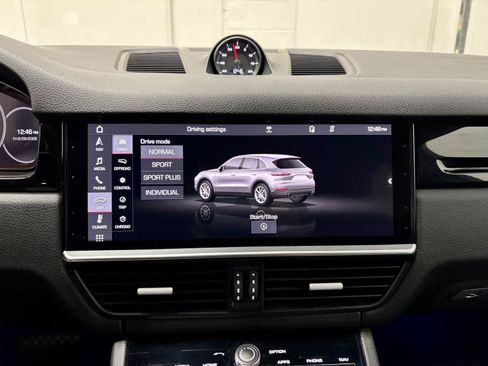 Used 2019 Porsche Cayenne AWD/4WD image 35