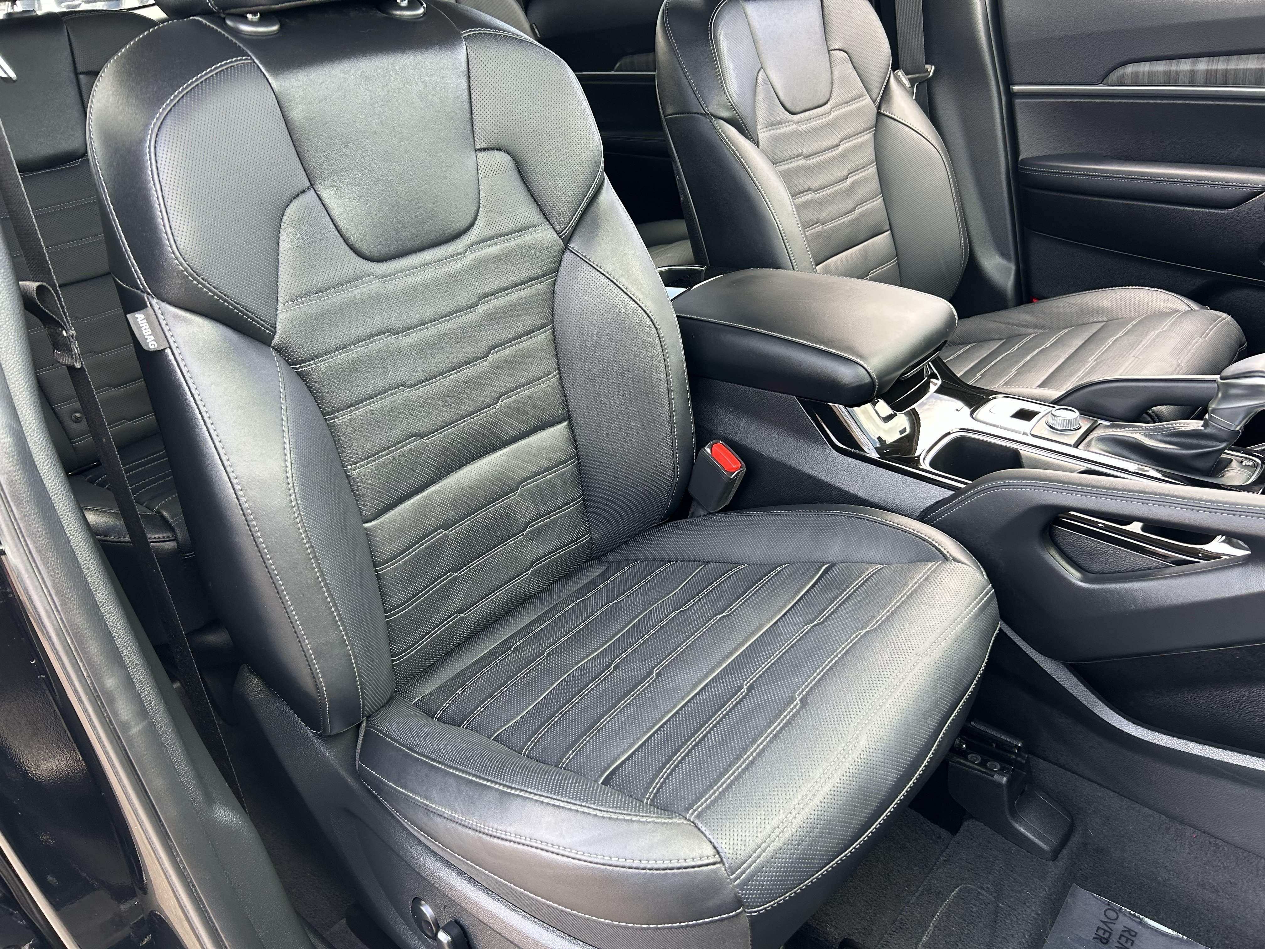 Certified 2023 Kia Telluride SX Prestige AWD/4WD image 9