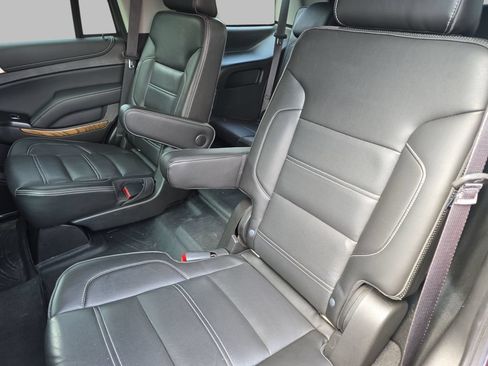 Certified 2020 GMC Yukon Denali w/ Denali Premium Package AWD/4WD image 15