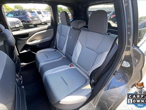 Certified 2025 Subaru Forester Premium AWD/4WD image 20