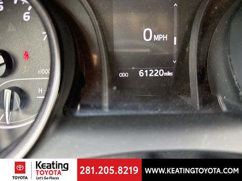 Used 2024 Toyota Camry SE image 18