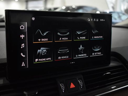 Used 2023 Audi Q5 2.0T Premium w/ Convenience Package image 20