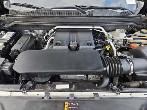 Used 2024 Chevrolet Colorado Z71 w/ LPO, Dark Essentials Package AWD/4WD image 36