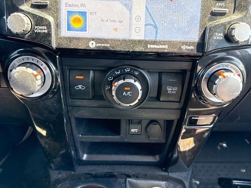Used 2021 Toyota 4Runner TRD Off-Road Premium w/ Moonroof Package AWD/4WD image 32