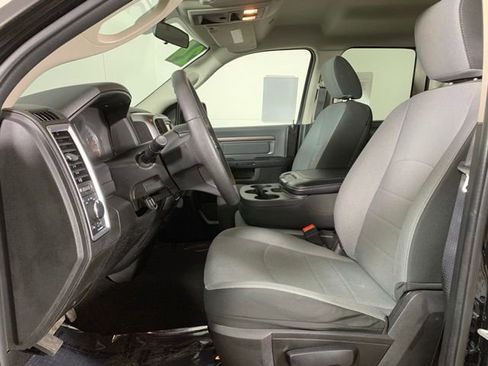 Used 2024 RAM 1500 Classic SLT AWD/4WD image 13