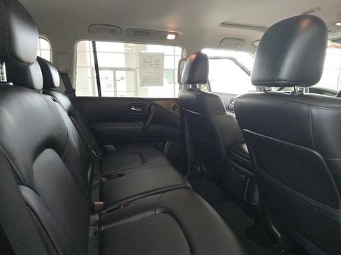 Used 2024 Nissan Armada SL image 46