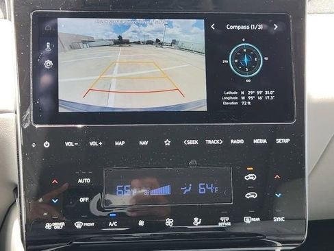 Used 2023 Hyundai Tucson SEL AWD/4WD image 16