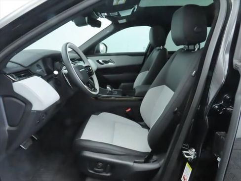 New 2026 Land Rover Range Rover Velar Dynamic SE image 21