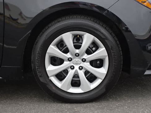 Certified 2024 Toyota Corolla LE FWD image 8