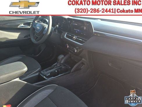 Used 2025 Chevrolet TrailBlazer LT AWD/4WD image 19