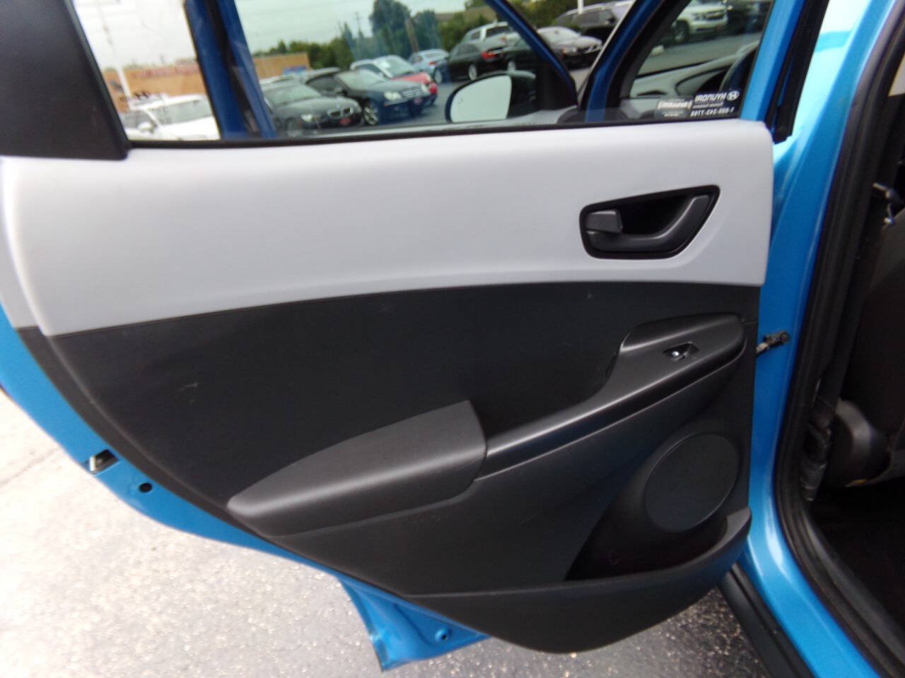 Used 2020 Hyundai Kona SEL FWD image 13