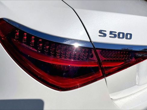Used 2022 Mercedes-Benz S 500 S 500 image 32