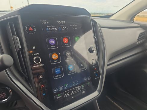 Used 2024 Subaru Crosstrek 2.5i Limited image 18