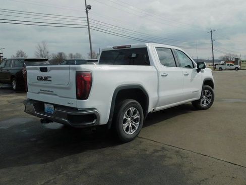 Used 2025 GMC Sierra 1500 SLT image 7