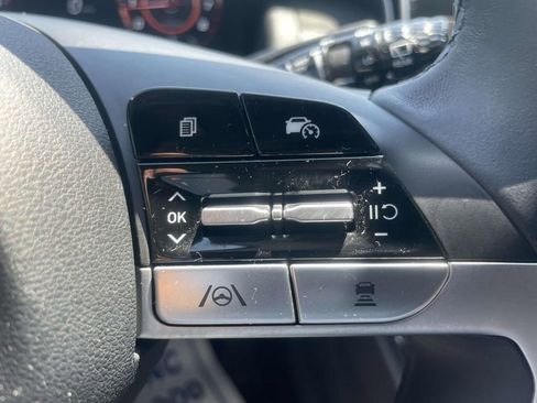 Certified 2024 Hyundai Tucson SEL w/ Convenience Package FWD image 22