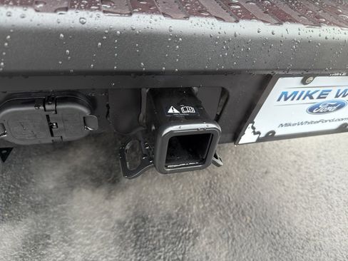 New 2025 Ford Maverick XLT w/ XLT Luxury Package image 6