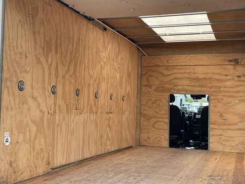Used 2023 RAM ProMaster 3500 w/ Convenience Group FWD image 12
