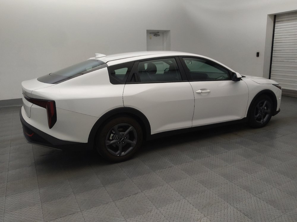 Used 2025 Kia K4 FWD image 10