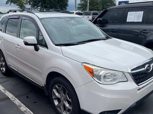 Used 2016 Subaru Forester 2.5i Touring w/ Eyesight & Navigation System AWD/4WD image 2