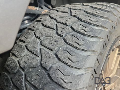 Used 2016 Ford F150 Platinum w/ Equipment Group 701A Luxury image 13