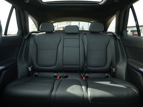 Used 2026 Mercedes-Benz GLC 300 4MATIC image 34